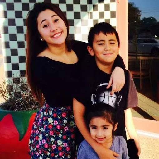 Lily Gutierrez Photo 13