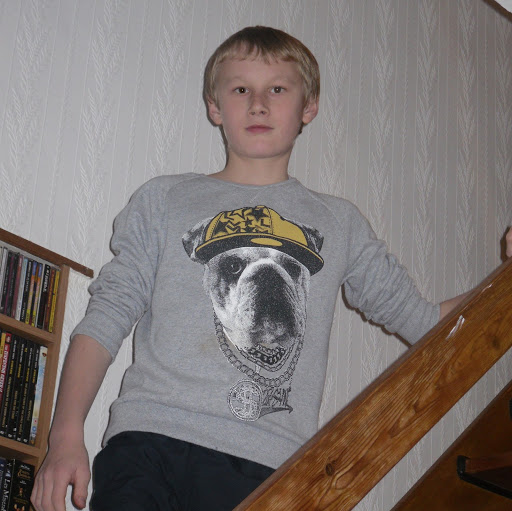 Bradley Hurst Photo 13