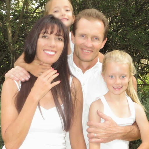 Louise Muller Photo 12