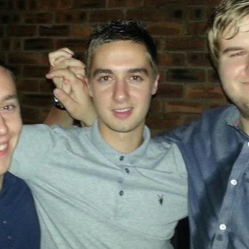 Kevin Lees Photo 12