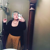 Molly Hennessy Photo 6