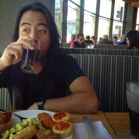 Matthew Enriquez Photo 9