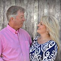 Jennifer Huggins Photo 6