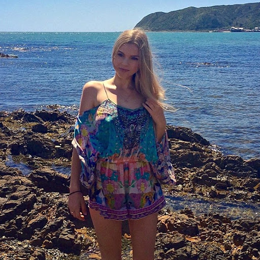 Grace Meyer Photo 16