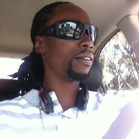 Carlos Welch Photo 4