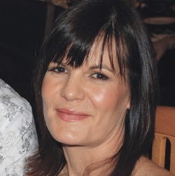 Rose Lovell Photo 13
