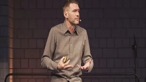 Christopher Sanderson Photo 35