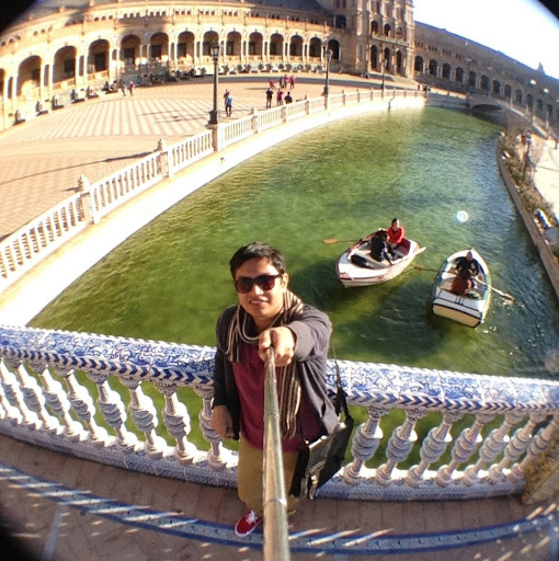 Alvaro Valdivia Photo 10