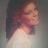 Linda Fee Photo 6