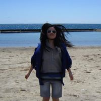 Julia Chen Photo 4