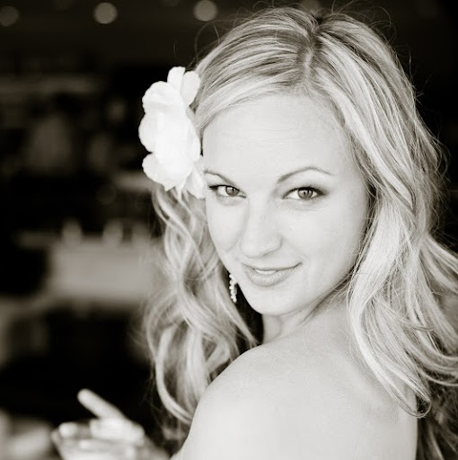 Tara Weldon Photo 10