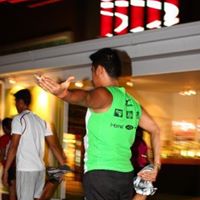 Derrick Reyes Photo 1