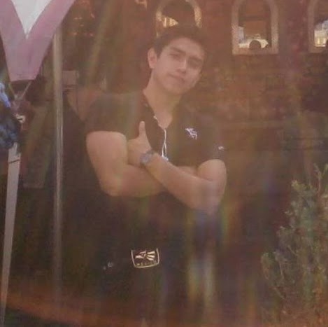 Alberto Martinez Photo 15