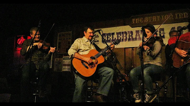 Melody Williamson Photo 22
