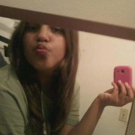 Jackie Galarza Photo 13