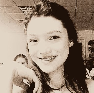 Eva Garland Photo 3