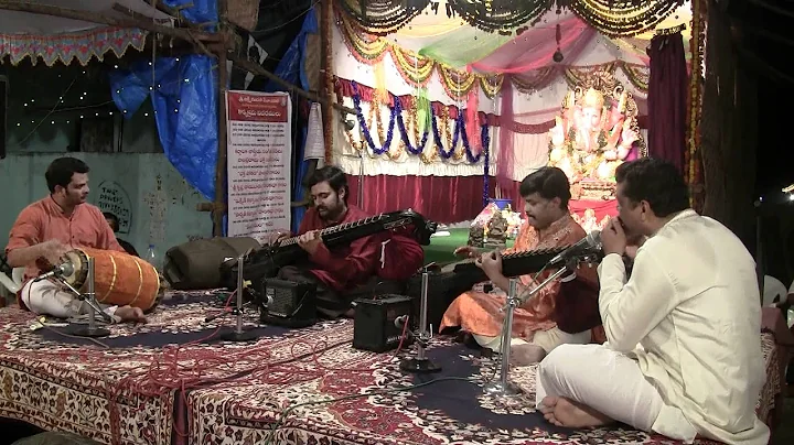 Veena Gandhi Photo 17