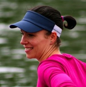 Vicky Owen Photo 14