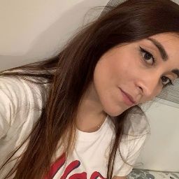Laura Pulido Photo 16