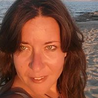 Ana Lozano Photo 9