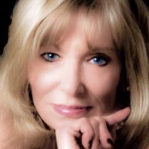 Carol Dupuis Photo 10