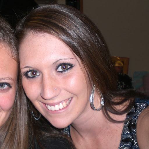 Courtney Hogan Photo 15