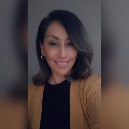 Yvette Cordova Photo 10