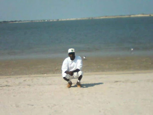 Earl Reed Photo 14