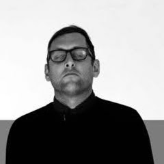 Daniel Kent Photo 17