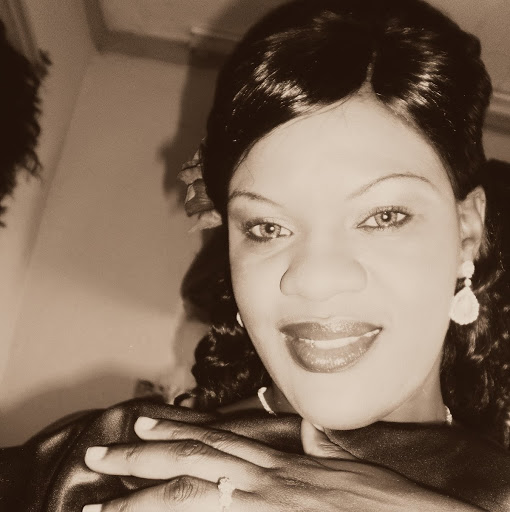 Denise Bain Photo 12