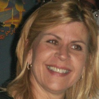 Julie Delaney Photo 15