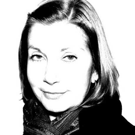 Jackie Hewitt Photo 16