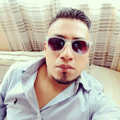 Juan Leyva Photo 12