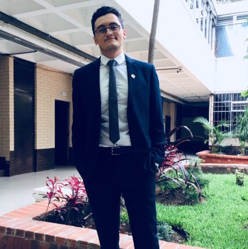 Rafael Orellana Photo 18