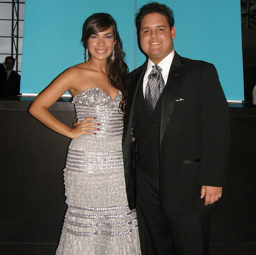 Allan Gonzalez Photo 5