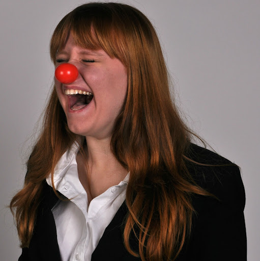 Kim Chamberlain Photo 12