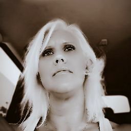 Brandi Whitaker Photo 9