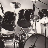 Mark Fraser Photo 6