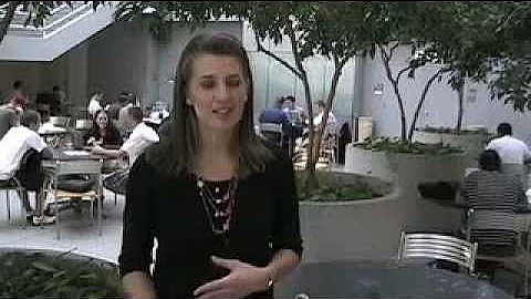 Michelle Quinn Photo 35