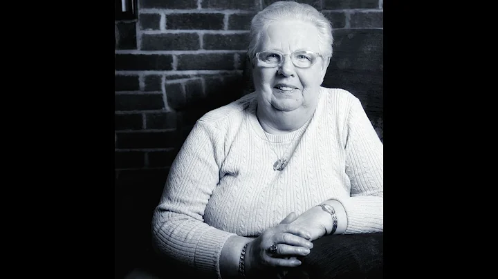 Sally Blake Photo 33
