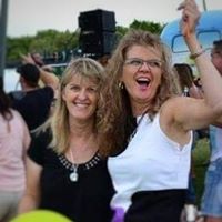 Gayle Knowles Photo 4