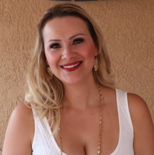Patty Gutierrez Photo 10