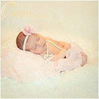 Anna Lawrence Photo 9