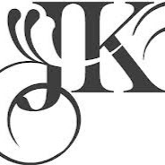 Janelle King Photo 15