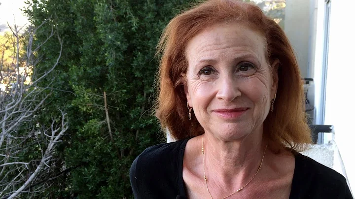 Julia Silverman Photo 26