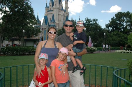 Lisa Hawkins Photo 23