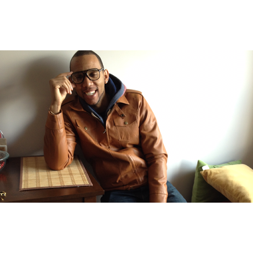 Rian Williams Photo 14