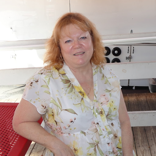 Brenda Robinson Photo 11