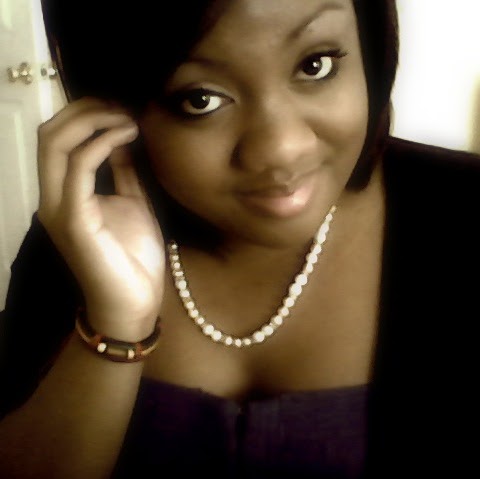 Jasmine Holmes Photo 11
