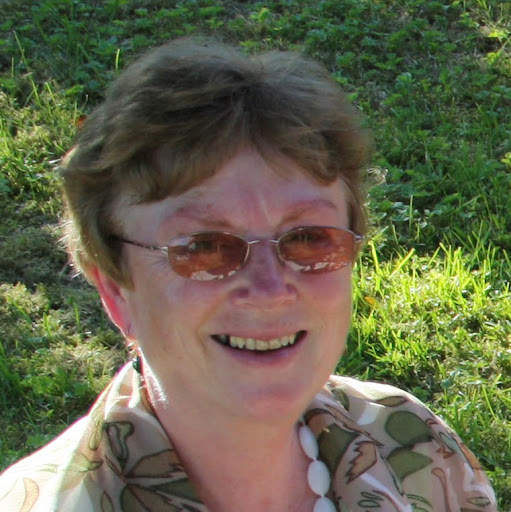 Rosalind Jones Photo 9